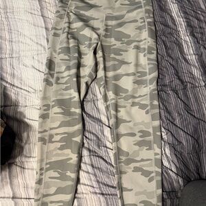Camouflage Leggings - Grey Camo